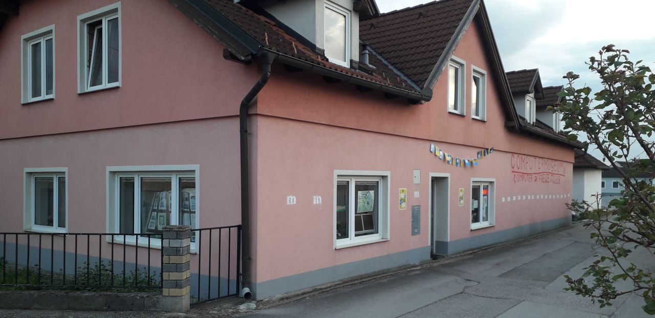 Ausstellungsgebäude